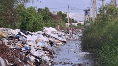 非法倒垃圾带来严重问题 泰国居民苦不堪言